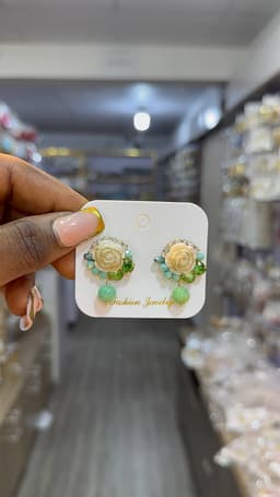 Flower earrings